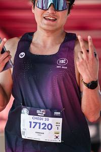 BIB: 
                            <button type="button" onclick="openModal(27784001)" class="btn btn-primary btn-sm float-right btn-popup" data-toggle="modal" data-target=".modal-high-quality">
                        <i class="fas fa-shopping-cart"></i> Add to Cart
                    </button>
                                            <button type="button" onclick="isThisMe(27784001, true)" class="btn btn-success btn-sm float-right btn-popup btn-isme hidden" data-toggle="tooltip" data-placement="bottom" title="นี่คือรูปของคุณใช่ไหม คลิกที่นี่เพื่อเอาเข้าอัลบั้ม">
                        <i class="fas fa-plus"></i> Add to album
                    </button>
                    <button type="button" onclick="isThisMe(27784001, false)" class="btn btn-warning btn-sm float-right btn-popup btn-isnotme hidden">
                        <i class="fas fa-ban"></i> Remove from album
                    </button>