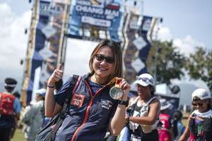 BIB: 
                            <button type="button" onclick="openModal(27342942)" class="btn btn-primary btn-sm float-right btn-popup" data-toggle="modal" data-target=".modal-high-quality">
                        <i class="fas fa-shopping-cart"></i> Add to Cart
                    </button>
                                            <button type="button" onclick="isThisMe(27342942, true)" class="btn btn-success btn-sm float-right btn-popup btn-isme hidden" data-toggle="tooltip" data-placement="bottom" title="นี่คือรูปของคุณใช่ไหม คลิกที่นี่เพื่อเอาเข้าอัลบั้ม">
                        <i class="fas fa-plus"></i> Add to album
                    </button>
                    <button type="button" onclick="isThisMe(27342942, false)" class="btn btn-warning btn-sm float-right btn-popup btn-isnotme hidden">
                        <i class="fas fa-ban"></i> Remove from album
                    </button>