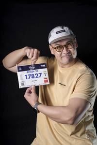 BIB: 
                            <button type="button" onclick="openModal(27332859)" class="btn btn-primary btn-sm float-right btn-popup" data-toggle="modal" data-target=".modal-high-quality">
                        <i class="fas fa-shopping-cart"></i> Add to Cart
                    </button>
                                            <button type="button" onclick="isThisMe(27332859, true)" class="btn btn-success btn-sm float-right btn-popup btn-isme hidden" data-toggle="tooltip" data-placement="bottom" title="นี่คือรูปของคุณใช่ไหม คลิกที่นี่เพื่อเอาเข้าอัลบั้ม">
                        <i class="fas fa-plus"></i> Add to album
                    </button>
                    <button type="button" onclick="isThisMe(27332859, false)" class="btn btn-warning btn-sm float-right btn-popup btn-isnotme hidden">
                        <i class="fas fa-ban"></i> Remove from album
                    </button>