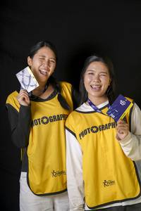 BIB: 
                            <button type="button" onclick="openModal(27327638)" class="btn btn-primary btn-sm float-right btn-popup" data-toggle="modal" data-target=".modal-high-quality">
                        <i class="fas fa-shopping-cart"></i> Add to Cart
                    </button>
                                            <button type="button" onclick="isThisMe(27327638, true)" class="btn btn-success btn-sm float-right btn-popup btn-isme hidden" data-toggle="tooltip" data-placement="bottom" title="นี่คือรูปของคุณใช่ไหม คลิกที่นี่เพื่อเอาเข้าอัลบั้ม">
                        <i class="fas fa-plus"></i> Add to album
                    </button>
                    <button type="button" onclick="isThisMe(27327638, false)" class="btn btn-warning btn-sm float-right btn-popup btn-isnotme hidden">
                        <i class="fas fa-ban"></i> Remove from album
                    </button>