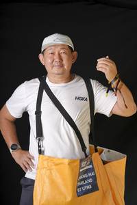 BIB: 
                            <button type="button" onclick="openModal(27328021)" class="btn btn-primary btn-sm float-right btn-popup" data-toggle="modal" data-target=".modal-high-quality">
                        <i class="fas fa-shopping-cart"></i> Add to Cart
                    </button>
                                            <button type="button" onclick="isThisMe(27328021, true)" class="btn btn-success btn-sm float-right btn-popup btn-isme hidden" data-toggle="tooltip" data-placement="bottom" title="นี่คือรูปของคุณใช่ไหม คลิกที่นี่เพื่อเอาเข้าอัลบั้ม">
                        <i class="fas fa-plus"></i> Add to album
                    </button>
                    <button type="button" onclick="isThisMe(27328021, false)" class="btn btn-warning btn-sm float-right btn-popup btn-isnotme hidden">
                        <i class="fas fa-ban"></i> Remove from album
                    </button>