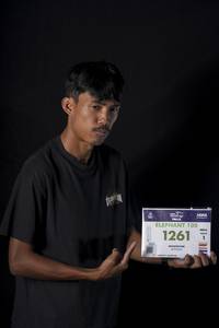 BIB: 
                            <button type="button" onclick="openModal(27333418)" class="btn btn-primary btn-sm float-right btn-popup" data-toggle="modal" data-target=".modal-high-quality">
                        <i class="fas fa-shopping-cart"></i> Add to Cart
                    </button>
                                            <button type="button" onclick="isThisMe(27333418, true)" class="btn btn-success btn-sm float-right btn-popup btn-isme hidden" data-toggle="tooltip" data-placement="bottom" title="นี่คือรูปของคุณใช่ไหม คลิกที่นี่เพื่อเอาเข้าอัลบั้ม">
                        <i class="fas fa-plus"></i> Add to album
                    </button>
                    <button type="button" onclick="isThisMe(27333418, false)" class="btn btn-warning btn-sm float-right btn-popup btn-isnotme hidden">
                        <i class="fas fa-ban"></i> Remove from album
                    </button>