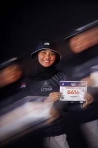 BIB: 
                            <button type="button" onclick="openModal(26968804)" class="btn btn-primary btn-sm float-right btn-popup" data-toggle="modal" data-target=".modal-high-quality">
                        <i class="fas fa-shopping-cart"></i> Add to Cart
                    </button>
                                            <button type="button" onclick="isThisMe(26968804, true)" class="btn btn-success btn-sm float-right btn-popup btn-isme hidden" data-toggle="tooltip" data-placement="bottom" title="นี่คือรูปของคุณใช่ไหม คลิกที่นี่เพื่อเอาเข้าอัลบั้ม">
                        <i class="fas fa-plus"></i> Add to album
                    </button>
                    <button type="button" onclick="isThisMe(26968804, false)" class="btn btn-warning btn-sm float-right btn-popup btn-isnotme hidden">
                        <i class="fas fa-ban"></i> Remove from album
                    </button>