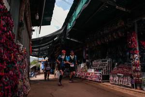 BIB: 
                            <button type="button" onclick="openModal(26996766)" class="btn btn-primary btn-sm float-right btn-popup" data-toggle="modal" data-target=".modal-high-quality">
                        <i class="fas fa-shopping-cart"></i> Add to Cart
                    </button>
                                            <button type="button" onclick="isThisMe(26996766, true)" class="btn btn-success btn-sm float-right btn-popup btn-isme hidden" data-toggle="tooltip" data-placement="bottom" title="นี่คือรูปของคุณใช่ไหม คลิกที่นี่เพื่อเอาเข้าอัลบั้ม">
                        <i class="fas fa-plus"></i> Add to album
                    </button>
                    <button type="button" onclick="isThisMe(26996766, false)" class="btn btn-warning btn-sm float-right btn-popup btn-isnotme hidden">
                        <i class="fas fa-ban"></i> Remove from album
                    </button>