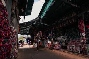 BIB: 
                            <button type="button" onclick="openModal(26992642)" class="btn btn-primary btn-sm float-right btn-popup" data-toggle="modal" data-target=".modal-high-quality">
                        <i class="fas fa-shopping-cart"></i> Add to Cart
                    </button>
                                            <button type="button" onclick="isThisMe(26992642, true)" class="btn btn-success btn-sm float-right btn-popup btn-isme hidden" data-toggle="tooltip" data-placement="bottom" title="นี่คือรูปของคุณใช่ไหม คลิกที่นี่เพื่อเอาเข้าอัลบั้ม">
                        <i class="fas fa-plus"></i> Add to album
                    </button>
                    <button type="button" onclick="isThisMe(26992642, false)" class="btn btn-warning btn-sm float-right btn-popup btn-isnotme hidden">
                        <i class="fas fa-ban"></i> Remove from album
                    </button>