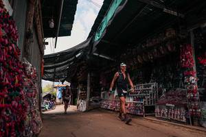 BIB: 
                            <button type="button" onclick="openModal(26993839)" class="btn btn-primary btn-sm float-right btn-popup" data-toggle="modal" data-target=".modal-high-quality">
                        <i class="fas fa-shopping-cart"></i> Add to Cart
                    </button>
                                            <button type="button" onclick="isThisMe(26993839, true)" class="btn btn-success btn-sm float-right btn-popup btn-isme hidden" data-toggle="tooltip" data-placement="bottom" title="นี่คือรูปของคุณใช่ไหม คลิกที่นี่เพื่อเอาเข้าอัลบั้ม">
                        <i class="fas fa-plus"></i> Add to album
                    </button>
                    <button type="button" onclick="isThisMe(26993839, false)" class="btn btn-warning btn-sm float-right btn-popup btn-isnotme hidden">
                        <i class="fas fa-ban"></i> Remove from album
                    </button>