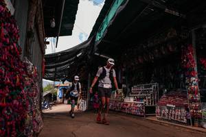 BIB: 
                            <button type="button" onclick="openModal(26996952)" class="btn btn-primary btn-sm float-right btn-popup" data-toggle="modal" data-target=".modal-high-quality">
                        <i class="fas fa-shopping-cart"></i> Add to Cart
                    </button>
                                            <button type="button" onclick="isThisMe(26996952, true)" class="btn btn-success btn-sm float-right btn-popup btn-isme hidden" data-toggle="tooltip" data-placement="bottom" title="นี่คือรูปของคุณใช่ไหม คลิกที่นี่เพื่อเอาเข้าอัลบั้ม">
                        <i class="fas fa-plus"></i> Add to album
                    </button>
                    <button type="button" onclick="isThisMe(26996952, false)" class="btn btn-warning btn-sm float-right btn-popup btn-isnotme hidden">
                        <i class="fas fa-ban"></i> Remove from album
                    </button>
