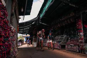 BIB: 
                            <button type="button" onclick="openModal(26992650)" class="btn btn-primary btn-sm float-right btn-popup" data-toggle="modal" data-target=".modal-high-quality">
                        <i class="fas fa-shopping-cart"></i> Add to Cart
                    </button>
                                            <button type="button" onclick="isThisMe(26992650, true)" class="btn btn-success btn-sm float-right btn-popup btn-isme hidden" data-toggle="tooltip" data-placement="bottom" title="นี่คือรูปของคุณใช่ไหม คลิกที่นี่เพื่อเอาเข้าอัลบั้ม">
                        <i class="fas fa-plus"></i> Add to album
                    </button>
                    <button type="button" onclick="isThisMe(26992650, false)" class="btn btn-warning btn-sm float-right btn-popup btn-isnotme hidden">
                        <i class="fas fa-ban"></i> Remove from album
                    </button>