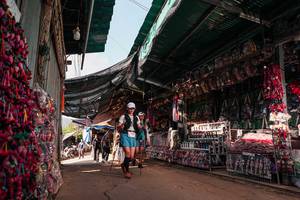 BIB: 
                            <button type="button" onclick="openModal(26989105)" class="btn btn-primary btn-sm float-right btn-popup" data-toggle="modal" data-target=".modal-high-quality">
                        <i class="fas fa-shopping-cart"></i> Add to Cart
                    </button>
                                            <button type="button" onclick="isThisMe(26989105, true)" class="btn btn-success btn-sm float-right btn-popup btn-isme hidden" data-toggle="tooltip" data-placement="bottom" title="นี่คือรูปของคุณใช่ไหม คลิกที่นี่เพื่อเอาเข้าอัลบั้ม">
                        <i class="fas fa-plus"></i> Add to album
                    </button>
                    <button type="button" onclick="isThisMe(26989105, false)" class="btn btn-warning btn-sm float-right btn-popup btn-isnotme hidden">
                        <i class="fas fa-ban"></i> Remove from album
                    </button>