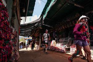 BIB: 
                            <button type="button" onclick="openModal(26987939)" class="btn btn-primary btn-sm float-right btn-popup" data-toggle="modal" data-target=".modal-high-quality">
                        <i class="fas fa-shopping-cart"></i> Add to Cart
                    </button>
                                            <button type="button" onclick="isThisMe(26987939, true)" class="btn btn-success btn-sm float-right btn-popup btn-isme hidden" data-toggle="tooltip" data-placement="bottom" title="นี่คือรูปของคุณใช่ไหม คลิกที่นี่เพื่อเอาเข้าอัลบั้ม">
                        <i class="fas fa-plus"></i> Add to album
                    </button>
                    <button type="button" onclick="isThisMe(26987939, false)" class="btn btn-warning btn-sm float-right btn-popup btn-isnotme hidden">
                        <i class="fas fa-ban"></i> Remove from album
                    </button>