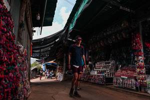 BIB: 
                            <button type="button" onclick="openModal(26992206)" class="btn btn-primary btn-sm float-right btn-popup" data-toggle="modal" data-target=".modal-high-quality">
                        <i class="fas fa-shopping-cart"></i> Add to Cart
                    </button>
                                            <button type="button" onclick="isThisMe(26992206, true)" class="btn btn-success btn-sm float-right btn-popup btn-isme hidden" data-toggle="tooltip" data-placement="bottom" title="นี่คือรูปของคุณใช่ไหม คลิกที่นี่เพื่อเอาเข้าอัลบั้ม">
                        <i class="fas fa-plus"></i> Add to album
                    </button>
                    <button type="button" onclick="isThisMe(26992206, false)" class="btn btn-warning btn-sm float-right btn-popup btn-isnotme hidden">
                        <i class="fas fa-ban"></i> Remove from album
                    </button>