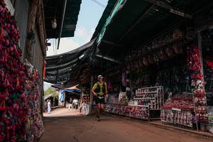 BIB: 
                            <button type="button" onclick="openModal(26994028)" class="btn btn-primary btn-sm float-right btn-popup" data-toggle="modal" data-target=".modal-high-quality">
                        <i class="fas fa-shopping-cart"></i> Add to Cart
                    </button>
                                            <button type="button" onclick="isThisMe(26994028, true)" class="btn btn-success btn-sm float-right btn-popup btn-isme hidden" data-toggle="tooltip" data-placement="bottom" title="นี่คือรูปของคุณใช่ไหม คลิกที่นี่เพื่อเอาเข้าอัลบั้ม">
                        <i class="fas fa-plus"></i> Add to album
                    </button>
                    <button type="button" onclick="isThisMe(26994028, false)" class="btn btn-warning btn-sm float-right btn-popup btn-isnotme hidden">
                        <i class="fas fa-ban"></i> Remove from album
                    </button>