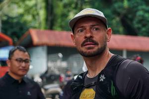 BIB: 
                            <button type="button" onclick="openModal(26814427)" class="btn btn-primary btn-sm float-right btn-popup" data-toggle="modal" data-target=".modal-high-quality">
                        <i class="fas fa-shopping-cart"></i> Add to Cart
                    </button>
                                            <button type="button" onclick="isThisMe(26814427, true)" class="btn btn-success btn-sm float-right btn-popup btn-isme hidden" data-toggle="tooltip" data-placement="bottom" title="นี่คือรูปของคุณใช่ไหม คลิกที่นี่เพื่อเอาเข้าอัลบั้ม">
                        <i class="fas fa-plus"></i> Add to album
                    </button>
                    <button type="button" onclick="isThisMe(26814427, false)" class="btn btn-warning btn-sm float-right btn-popup btn-isnotme hidden">
                        <i class="fas fa-ban"></i> Remove from album
                    </button>