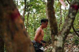 BIB: 
                            <button type="button" onclick="openModal(26819301)" class="btn btn-primary btn-sm float-right btn-popup" data-toggle="modal" data-target=".modal-high-quality">
                        <i class="fas fa-shopping-cart"></i> Add to Cart
                    </button>
                                            <button type="button" onclick="isThisMe(26819301, true)" class="btn btn-success btn-sm float-right btn-popup btn-isme hidden" data-toggle="tooltip" data-placement="bottom" title="นี่คือรูปของคุณใช่ไหม คลิกที่นี่เพื่อเอาเข้าอัลบั้ม">
                        <i class="fas fa-plus"></i> Add to album
                    </button>
                    <button type="button" onclick="isThisMe(26819301, false)" class="btn btn-warning btn-sm float-right btn-popup btn-isnotme hidden">
                        <i class="fas fa-ban"></i> Remove from album
                    </button>