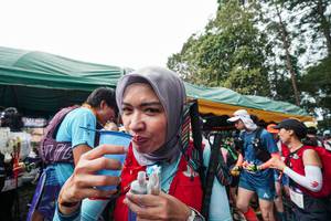 BIB: 
                            <button type="button" onclick="openModal(27452974)" class="btn btn-primary btn-sm float-right btn-popup" data-toggle="modal" data-target=".modal-high-quality">
                        <i class="fas fa-shopping-cart"></i> Add to Cart
                    </button>
                                            <button type="button" onclick="isThisMe(27452974, true)" class="btn btn-success btn-sm float-right btn-popup btn-isme hidden" data-toggle="tooltip" data-placement="bottom" title="นี่คือรูปของคุณใช่ไหม คลิกที่นี่เพื่อเอาเข้าอัลบั้ม">
                        <i class="fas fa-plus"></i> Add to album
                    </button>
                    <button type="button" onclick="isThisMe(27452974, false)" class="btn btn-warning btn-sm float-right btn-popup btn-isnotme hidden">
                        <i class="fas fa-ban"></i> Remove from album
                    </button>