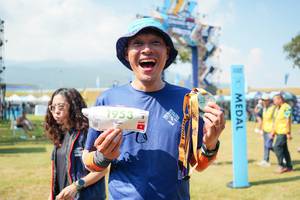 BIB: 
                            <button type="button" onclick="openModal(27209049)" class="btn btn-primary btn-sm float-right btn-popup" data-toggle="modal" data-target=".modal-high-quality">
                        <i class="fas fa-shopping-cart"></i> Add to Cart
                    </button>
                                            <button type="button" onclick="isThisMe(27209049, true)" class="btn btn-success btn-sm float-right btn-popup btn-isme hidden" data-toggle="tooltip" data-placement="bottom" title="นี่คือรูปของคุณใช่ไหม คลิกที่นี่เพื่อเอาเข้าอัลบั้ม">
                        <i class="fas fa-plus"></i> Add to album
                    </button>
                    <button type="button" onclick="isThisMe(27209049, false)" class="btn btn-warning btn-sm float-right btn-popup btn-isnotme hidden">
                        <i class="fas fa-ban"></i> Remove from album
                    </button>