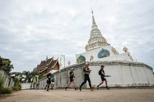 BIB: 
                            <button type="button" onclick="openModal(26945084)" class="btn btn-primary btn-sm float-right btn-popup" data-toggle="modal" data-target=".modal-high-quality">
                        <i class="fas fa-shopping-cart"></i> Add to Cart
                    </button>
                                            <button type="button" onclick="isThisMe(26945084, true)" class="btn btn-success btn-sm float-right btn-popup btn-isme hidden" data-toggle="tooltip" data-placement="bottom" title="นี่คือรูปของคุณใช่ไหม คลิกที่นี่เพื่อเอาเข้าอัลบั้ม">
                        <i class="fas fa-plus"></i> Add to album
                    </button>
                    <button type="button" onclick="isThisMe(26945084, false)" class="btn btn-warning btn-sm float-right btn-popup btn-isnotme hidden">
                        <i class="fas fa-ban"></i> Remove from album
                    </button>