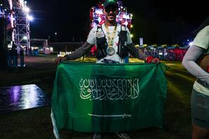 BIB: 
                            <button type="button" onclick="openModal(26947792)" class="btn btn-primary btn-sm float-right btn-popup" data-toggle="modal" data-target=".modal-high-quality">
                        <i class="fas fa-shopping-cart"></i> Add to Cart
                    </button>
                                            <button type="button" onclick="isThisMe(26947792, true)" class="btn btn-success btn-sm float-right btn-popup btn-isme hidden" data-toggle="tooltip" data-placement="bottom" title="นี่คือรูปของคุณใช่ไหม คลิกที่นี่เพื่อเอาเข้าอัลบั้ม">
                        <i class="fas fa-plus"></i> Add to album
                    </button>
                    <button type="button" onclick="isThisMe(26947792, false)" class="btn btn-warning btn-sm float-right btn-popup btn-isnotme hidden">
                        <i class="fas fa-ban"></i> Remove from album
                    </button>