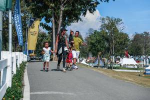 BIB: 
                            <button type="button" onclick="openModal(27564636)" class="btn btn-primary btn-sm float-right btn-popup" data-toggle="modal" data-target=".modal-high-quality">
                        <i class="fas fa-shopping-cart"></i> Add to Cart
                    </button>
                                            <button type="button" onclick="isThisMe(27564636, true)" class="btn btn-success btn-sm float-right btn-popup btn-isme hidden" data-toggle="tooltip" data-placement="bottom" title="นี่คือรูปของคุณใช่ไหม คลิกที่นี่เพื่อเอาเข้าอัลบั้ม">
                        <i class="fas fa-plus"></i> Add to album
                    </button>
                    <button type="button" onclick="isThisMe(27564636, false)" class="btn btn-warning btn-sm float-right btn-popup btn-isnotme hidden">
                        <i class="fas fa-ban"></i> Remove from album
                    </button>