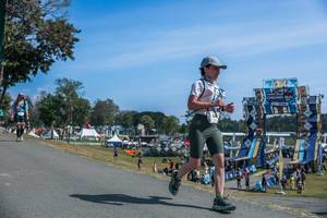 BIB: 
                            <button type="button" onclick="openModal(27559012)" class="btn btn-primary btn-sm float-right btn-popup" data-toggle="modal" data-target=".modal-high-quality">
                        <i class="fas fa-shopping-cart"></i> Add to Cart
                    </button>
                                            <button type="button" onclick="isThisMe(27559012, true)" class="btn btn-success btn-sm float-right btn-popup btn-isme hidden" data-toggle="tooltip" data-placement="bottom" title="นี่คือรูปของคุณใช่ไหม คลิกที่นี่เพื่อเอาเข้าอัลบั้ม">
                        <i class="fas fa-plus"></i> Add to album
                    </button>
                    <button type="button" onclick="isThisMe(27559012, false)" class="btn btn-warning btn-sm float-right btn-popup btn-isnotme hidden">
                        <i class="fas fa-ban"></i> Remove from album
                    </button>