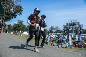 BIB: 
                            <button type="button" onclick="openModal(27562345)" class="btn btn-primary btn-sm float-right btn-popup" data-toggle="modal" data-target=".modal-high-quality">
                        <i class="fas fa-shopping-cart"></i> Add to Cart
                    </button>
                                            <button type="button" onclick="isThisMe(27562345, true)" class="btn btn-success btn-sm float-right btn-popup btn-isme hidden" data-toggle="tooltip" data-placement="bottom" title="นี่คือรูปของคุณใช่ไหม คลิกที่นี่เพื่อเอาเข้าอัลบั้ม">
                        <i class="fas fa-plus"></i> Add to album
                    </button>
                    <button type="button" onclick="isThisMe(27562345, false)" class="btn btn-warning btn-sm float-right btn-popup btn-isnotme hidden">
                        <i class="fas fa-ban"></i> Remove from album
                    </button>