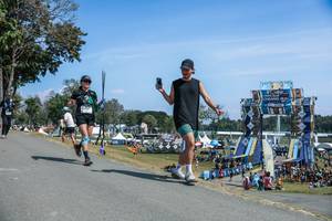 BIB: 
                            <button type="button" onclick="openModal(27562301)" class="btn btn-primary btn-sm float-right btn-popup" data-toggle="modal" data-target=".modal-high-quality">
                        <i class="fas fa-shopping-cart"></i> Add to Cart
                    </button>
                                            <button type="button" onclick="isThisMe(27562301, true)" class="btn btn-success btn-sm float-right btn-popup btn-isme hidden" data-toggle="tooltip" data-placement="bottom" title="นี่คือรูปของคุณใช่ไหม คลิกที่นี่เพื่อเอาเข้าอัลบั้ม">
                        <i class="fas fa-plus"></i> Add to album
                    </button>
                    <button type="button" onclick="isThisMe(27562301, false)" class="btn btn-warning btn-sm float-right btn-popup btn-isnotme hidden">
                        <i class="fas fa-ban"></i> Remove from album
                    </button>