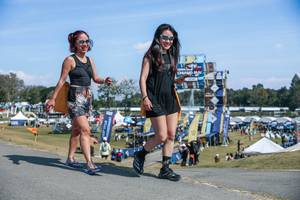 BIB: 
                            <button type="button" onclick="openModal(27564317)" class="btn btn-primary btn-sm float-right btn-popup" data-toggle="modal" data-target=".modal-high-quality">
                        <i class="fas fa-shopping-cart"></i> Add to Cart
                    </button>
                                            <button type="button" onclick="isThisMe(27564317, true)" class="btn btn-success btn-sm float-right btn-popup btn-isme hidden" data-toggle="tooltip" data-placement="bottom" title="นี่คือรูปของคุณใช่ไหม คลิกที่นี่เพื่อเอาเข้าอัลบั้ม">
                        <i class="fas fa-plus"></i> Add to album
                    </button>
                    <button type="button" onclick="isThisMe(27564317, false)" class="btn btn-warning btn-sm float-right btn-popup btn-isnotme hidden">
                        <i class="fas fa-ban"></i> Remove from album
                    </button>