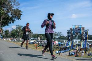 BIB: 
                            <button type="button" onclick="openModal(27561842)" class="btn btn-primary btn-sm float-right btn-popup" data-toggle="modal" data-target=".modal-high-quality">
                        <i class="fas fa-shopping-cart"></i> Add to Cart
                    </button>
                                            <button type="button" onclick="isThisMe(27561842, true)" class="btn btn-success btn-sm float-right btn-popup btn-isme hidden" data-toggle="tooltip" data-placement="bottom" title="นี่คือรูปของคุณใช่ไหม คลิกที่นี่เพื่อเอาเข้าอัลบั้ม">
                        <i class="fas fa-plus"></i> Add to album
                    </button>
                    <button type="button" onclick="isThisMe(27561842, false)" class="btn btn-warning btn-sm float-right btn-popup btn-isnotme hidden">
                        <i class="fas fa-ban"></i> Remove from album
                    </button>