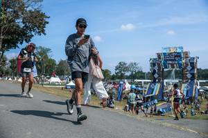 BIB: 
                            <button type="button" onclick="openModal(27561667)" class="btn btn-primary btn-sm float-right btn-popup" data-toggle="modal" data-target=".modal-high-quality">
                        <i class="fas fa-shopping-cart"></i> Add to Cart
                    </button>
                                            <button type="button" onclick="isThisMe(27561667, true)" class="btn btn-success btn-sm float-right btn-popup btn-isme hidden" data-toggle="tooltip" data-placement="bottom" title="นี่คือรูปของคุณใช่ไหม คลิกที่นี่เพื่อเอาเข้าอัลบั้ม">
                        <i class="fas fa-plus"></i> Add to album
                    </button>
                    <button type="button" onclick="isThisMe(27561667, false)" class="btn btn-warning btn-sm float-right btn-popup btn-isnotme hidden">
                        <i class="fas fa-ban"></i> Remove from album
                    </button>