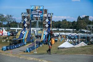 BIB: 
                            <button type="button" onclick="openModal(27565033)" class="btn btn-primary btn-sm float-right btn-popup" data-toggle="modal" data-target=".modal-high-quality">
                        <i class="fas fa-shopping-cart"></i> Add to Cart
                    </button>
                                            <button type="button" onclick="isThisMe(27565033, true)" class="btn btn-success btn-sm float-right btn-popup btn-isme hidden" data-toggle="tooltip" data-placement="bottom" title="นี่คือรูปของคุณใช่ไหม คลิกที่นี่เพื่อเอาเข้าอัลบั้ม">
                        <i class="fas fa-plus"></i> Add to album
                    </button>
                    <button type="button" onclick="isThisMe(27565033, false)" class="btn btn-warning btn-sm float-right btn-popup btn-isnotme hidden">
                        <i class="fas fa-ban"></i> Remove from album
                    </button>