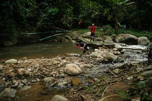 BIB: 
                            <button type="button" onclick="openModal(27563236)" class="btn btn-primary btn-sm float-right btn-popup" data-toggle="modal" data-target=".modal-high-quality">
                        <i class="fas fa-shopping-cart"></i> Add to Cart
                    </button>
                                            <button type="button" onclick="isThisMe(27563236, true)" class="btn btn-success btn-sm float-right btn-popup btn-isme hidden" data-toggle="tooltip" data-placement="bottom" title="นี่คือรูปของคุณใช่ไหม คลิกที่นี่เพื่อเอาเข้าอัลบั้ม">
                        <i class="fas fa-plus"></i> Add to album
                    </button>
                    <button type="button" onclick="isThisMe(27563236, false)" class="btn btn-warning btn-sm float-right btn-popup btn-isnotme hidden">
                        <i class="fas fa-ban"></i> Remove from album
                    </button>