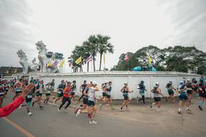 BIB: 
                            <button type="button" onclick="openModal(26902698)" class="btn btn-primary btn-sm float-right btn-popup" data-toggle="modal" data-target=".modal-high-quality">
                        <i class="fas fa-shopping-cart"></i> Add to Cart
                    </button>
                                            <button type="button" onclick="isThisMe(26902698, true)" class="btn btn-success btn-sm float-right btn-popup btn-isme hidden" data-toggle="tooltip" data-placement="bottom" title="นี่คือรูปของคุณใช่ไหม คลิกที่นี่เพื่อเอาเข้าอัลบั้ม">
                        <i class="fas fa-plus"></i> Add to album
                    </button>
                    <button type="button" onclick="isThisMe(26902698, false)" class="btn btn-warning btn-sm float-right btn-popup btn-isnotme hidden">
                        <i class="fas fa-ban"></i> Remove from album
                    </button>