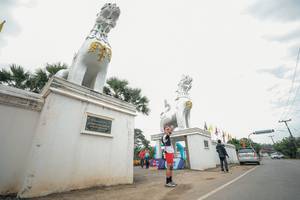 BIB: 
                            <button type="button" onclick="openModal(26902572)" class="btn btn-primary btn-sm float-right btn-popup" data-toggle="modal" data-target=".modal-high-quality">
                        <i class="fas fa-shopping-cart"></i> Add to Cart
                    </button>
                                            <button type="button" onclick="isThisMe(26902572, true)" class="btn btn-success btn-sm float-right btn-popup btn-isme hidden" data-toggle="tooltip" data-placement="bottom" title="นี่คือรูปของคุณใช่ไหม คลิกที่นี่เพื่อเอาเข้าอัลบั้ม">
                        <i class="fas fa-plus"></i> Add to album
                    </button>
                    <button type="button" onclick="isThisMe(26902572, false)" class="btn btn-warning btn-sm float-right btn-popup btn-isnotme hidden">
                        <i class="fas fa-ban"></i> Remove from album
                    </button>