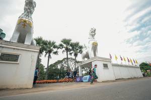 BIB: 
                            <button type="button" onclick="openModal(26903084)" class="btn btn-primary btn-sm float-right btn-popup" data-toggle="modal" data-target=".modal-high-quality">
                        <i class="fas fa-shopping-cart"></i> Add to Cart
                    </button>
                                            <button type="button" onclick="isThisMe(26903084, true)" class="btn btn-success btn-sm float-right btn-popup btn-isme hidden" data-toggle="tooltip" data-placement="bottom" title="นี่คือรูปของคุณใช่ไหม คลิกที่นี่เพื่อเอาเข้าอัลบั้ม">
                        <i class="fas fa-plus"></i> Add to album
                    </button>
                    <button type="button" onclick="isThisMe(26903084, false)" class="btn btn-warning btn-sm float-right btn-popup btn-isnotme hidden">
                        <i class="fas fa-ban"></i> Remove from album
                    </button>