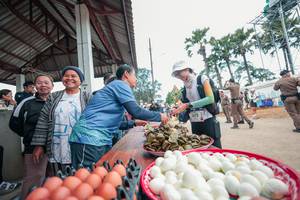 BIB: 
                            <button type="button" onclick="openModal(26902359)" class="btn btn-primary btn-sm float-right btn-popup" data-toggle="modal" data-target=".modal-high-quality">
                        <i class="fas fa-shopping-cart"></i> Add to Cart
                    </button>
                                            <button type="button" onclick="isThisMe(26902359, true)" class="btn btn-success btn-sm float-right btn-popup btn-isme hidden" data-toggle="tooltip" data-placement="bottom" title="นี่คือรูปของคุณใช่ไหม คลิกที่นี่เพื่อเอาเข้าอัลบั้ม">
                        <i class="fas fa-plus"></i> Add to album
                    </button>
                    <button type="button" onclick="isThisMe(26902359, false)" class="btn btn-warning btn-sm float-right btn-popup btn-isnotme hidden">
                        <i class="fas fa-ban"></i> Remove from album
                    </button>