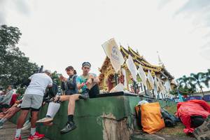 BIB: 
                            <button type="button" onclick="openModal(26902402)" class="btn btn-primary btn-sm float-right btn-popup" data-toggle="modal" data-target=".modal-high-quality">
                        <i class="fas fa-shopping-cart"></i> Add to Cart
                    </button>
                                            <button type="button" onclick="isThisMe(26902402, true)" class="btn btn-success btn-sm float-right btn-popup btn-isme hidden" data-toggle="tooltip" data-placement="bottom" title="นี่คือรูปของคุณใช่ไหม คลิกที่นี่เพื่อเอาเข้าอัลบั้ม">
                        <i class="fas fa-plus"></i> Add to album
                    </button>
                    <button type="button" onclick="isThisMe(26902402, false)" class="btn btn-warning btn-sm float-right btn-popup btn-isnotme hidden">
                        <i class="fas fa-ban"></i> Remove from album
                    </button>