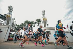 BIB: 
                            <button type="button" onclick="openModal(26902217)" class="btn btn-primary btn-sm float-right btn-popup" data-toggle="modal" data-target=".modal-high-quality">
                        <i class="fas fa-shopping-cart"></i> Add to Cart
                    </button>
                                            <button type="button" onclick="isThisMe(26902217, true)" class="btn btn-success btn-sm float-right btn-popup btn-isme hidden" data-toggle="tooltip" data-placement="bottom" title="นี่คือรูปของคุณใช่ไหม คลิกที่นี่เพื่อเอาเข้าอัลบั้ม">
                        <i class="fas fa-plus"></i> Add to album
                    </button>
                    <button type="button" onclick="isThisMe(26902217, false)" class="btn btn-warning btn-sm float-right btn-popup btn-isnotme hidden">
                        <i class="fas fa-ban"></i> Remove from album
                    </button>