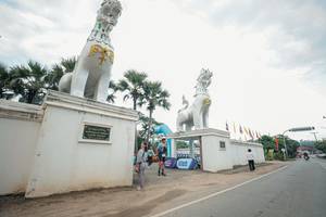 BIB: 
                            <button type="button" onclick="openModal(26902361)" class="btn btn-primary btn-sm float-right btn-popup" data-toggle="modal" data-target=".modal-high-quality">
                        <i class="fas fa-shopping-cart"></i> Add to Cart
                    </button>
                                            <button type="button" onclick="isThisMe(26902361, true)" class="btn btn-success btn-sm float-right btn-popup btn-isme hidden" data-toggle="tooltip" data-placement="bottom" title="นี่คือรูปของคุณใช่ไหม คลิกที่นี่เพื่อเอาเข้าอัลบั้ม">
                        <i class="fas fa-plus"></i> Add to album
                    </button>
                    <button type="button" onclick="isThisMe(26902361, false)" class="btn btn-warning btn-sm float-right btn-popup btn-isnotme hidden">
                        <i class="fas fa-ban"></i> Remove from album
                    </button>