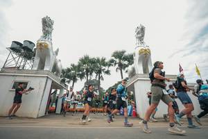 BIB: 
                            <button type="button" onclick="openModal(26902240)" class="btn btn-primary btn-sm float-right btn-popup" data-toggle="modal" data-target=".modal-high-quality">
                        <i class="fas fa-shopping-cart"></i> Add to Cart
                    </button>
                                            <button type="button" onclick="isThisMe(26902240, true)" class="btn btn-success btn-sm float-right btn-popup btn-isme hidden" data-toggle="tooltip" data-placement="bottom" title="นี่คือรูปของคุณใช่ไหม คลิกที่นี่เพื่อเอาเข้าอัลบั้ม">
                        <i class="fas fa-plus"></i> Add to album
                    </button>
                    <button type="button" onclick="isThisMe(26902240, false)" class="btn btn-warning btn-sm float-right btn-popup btn-isnotme hidden">
                        <i class="fas fa-ban"></i> Remove from album
                    </button>