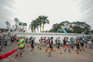 BIB: 
                            <button type="button" onclick="openModal(26902871)" class="btn btn-primary btn-sm float-right btn-popup" data-toggle="modal" data-target=".modal-high-quality">
                        <i class="fas fa-shopping-cart"></i> Add to Cart
                    </button>
                                            <button type="button" onclick="isThisMe(26902871, true)" class="btn btn-success btn-sm float-right btn-popup btn-isme hidden" data-toggle="tooltip" data-placement="bottom" title="นี่คือรูปของคุณใช่ไหม คลิกที่นี่เพื่อเอาเข้าอัลบั้ม">
                        <i class="fas fa-plus"></i> Add to album
                    </button>
                    <button type="button" onclick="isThisMe(26902871, false)" class="btn btn-warning btn-sm float-right btn-popup btn-isnotme hidden">
                        <i class="fas fa-ban"></i> Remove from album
                    </button>