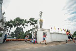 BIB: 
                            <button type="button" onclick="openModal(26903117)" class="btn btn-primary btn-sm float-right btn-popup" data-toggle="modal" data-target=".modal-high-quality">
                        <i class="fas fa-shopping-cart"></i> Add to Cart
                    </button>
                                            <button type="button" onclick="isThisMe(26903117, true)" class="btn btn-success btn-sm float-right btn-popup btn-isme hidden" data-toggle="tooltip" data-placement="bottom" title="นี่คือรูปของคุณใช่ไหม คลิกที่นี่เพื่อเอาเข้าอัลบั้ม">
                        <i class="fas fa-plus"></i> Add to album
                    </button>
                    <button type="button" onclick="isThisMe(26903117, false)" class="btn btn-warning btn-sm float-right btn-popup btn-isnotme hidden">
                        <i class="fas fa-ban"></i> Remove from album
                    </button>