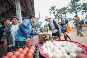 BIB: 
                            <button type="button" onclick="openModal(26902356)" class="btn btn-primary btn-sm float-right btn-popup" data-toggle="modal" data-target=".modal-high-quality">
                        <i class="fas fa-shopping-cart"></i> Add to Cart
                    </button>
                                            <button type="button" onclick="isThisMe(26902356, true)" class="btn btn-success btn-sm float-right btn-popup btn-isme hidden" data-toggle="tooltip" data-placement="bottom" title="นี่คือรูปของคุณใช่ไหม คลิกที่นี่เพื่อเอาเข้าอัลบั้ม">
                        <i class="fas fa-plus"></i> Add to album
                    </button>
                    <button type="button" onclick="isThisMe(26902356, false)" class="btn btn-warning btn-sm float-right btn-popup btn-isnotme hidden">
                        <i class="fas fa-ban"></i> Remove from album
                    </button>