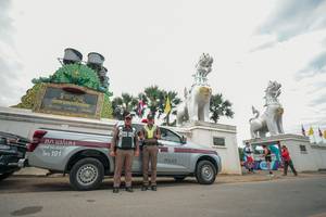 BIB: 
                            <button type="button" onclick="openModal(26902575)" class="btn btn-primary btn-sm float-right btn-popup" data-toggle="modal" data-target=".modal-high-quality">
                        <i class="fas fa-shopping-cart"></i> Add to Cart
                    </button>
                                            <button type="button" onclick="isThisMe(26902575, true)" class="btn btn-success btn-sm float-right btn-popup btn-isme hidden" data-toggle="tooltip" data-placement="bottom" title="นี่คือรูปของคุณใช่ไหม คลิกที่นี่เพื่อเอาเข้าอัลบั้ม">
                        <i class="fas fa-plus"></i> Add to album
                    </button>
                    <button type="button" onclick="isThisMe(26902575, false)" class="btn btn-warning btn-sm float-right btn-popup btn-isnotme hidden">
                        <i class="fas fa-ban"></i> Remove from album
                    </button>