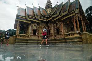 BIB: 
                            <button type="button" onclick="openModal(27692863)" class="btn btn-primary btn-sm float-right btn-popup" data-toggle="modal" data-target=".modal-high-quality">
                        <i class="fas fa-shopping-cart"></i> Add to Cart
                    </button>
                                            <button type="button" onclick="isThisMe(27692863, true)" class="btn btn-success btn-sm float-right btn-popup btn-isme hidden" data-toggle="tooltip" data-placement="bottom" title="นี่คือรูปของคุณใช่ไหม คลิกที่นี่เพื่อเอาเข้าอัลบั้ม">
                        <i class="fas fa-plus"></i> Add to album
                    </button>
                    <button type="button" onclick="isThisMe(27692863, false)" class="btn btn-warning btn-sm float-right btn-popup btn-isnotme hidden">
                        <i class="fas fa-ban"></i> Remove from album
                    </button>