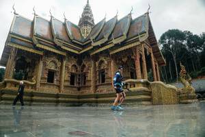 BIB: 
                            <button type="button" onclick="openModal(27691969)" class="btn btn-primary btn-sm float-right btn-popup" data-toggle="modal" data-target=".modal-high-quality">
                        <i class="fas fa-shopping-cart"></i> Add to Cart
                    </button>
                                            <button type="button" onclick="isThisMe(27691969, true)" class="btn btn-success btn-sm float-right btn-popup btn-isme hidden" data-toggle="tooltip" data-placement="bottom" title="นี่คือรูปของคุณใช่ไหม คลิกที่นี่เพื่อเอาเข้าอัลบั้ม">
                        <i class="fas fa-plus"></i> Add to album
                    </button>
                    <button type="button" onclick="isThisMe(27691969, false)" class="btn btn-warning btn-sm float-right btn-popup btn-isnotme hidden">
                        <i class="fas fa-ban"></i> Remove from album
                    </button>