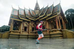 BIB: 
                            <button type="button" onclick="openModal(27716372)" class="btn btn-primary btn-sm float-right btn-popup" data-toggle="modal" data-target=".modal-high-quality">
                        <i class="fas fa-shopping-cart"></i> Add to Cart
                    </button>
                                            <button type="button" onclick="isThisMe(27716372, true)" class="btn btn-success btn-sm float-right btn-popup btn-isme hidden" data-toggle="tooltip" data-placement="bottom" title="นี่คือรูปของคุณใช่ไหม คลิกที่นี่เพื่อเอาเข้าอัลบั้ม">
                        <i class="fas fa-plus"></i> Add to album
                    </button>
                    <button type="button" onclick="isThisMe(27716372, false)" class="btn btn-warning btn-sm float-right btn-popup btn-isnotme hidden">
                        <i class="fas fa-ban"></i> Remove from album
                    </button>