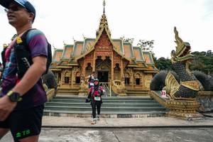 BIB: 
                            <button type="button" onclick="openModal(27592876)" class="btn btn-primary btn-sm float-right btn-popup" data-toggle="modal" data-target=".modal-high-quality">
                        <i class="fas fa-shopping-cart"></i> Add to Cart
                    </button>
                                            <button type="button" onclick="isThisMe(27592876, true)" class="btn btn-success btn-sm float-right btn-popup btn-isme hidden" data-toggle="tooltip" data-placement="bottom" title="นี่คือรูปของคุณใช่ไหม คลิกที่นี่เพื่อเอาเข้าอัลบั้ม">
                        <i class="fas fa-plus"></i> Add to album
                    </button>
                    <button type="button" onclick="isThisMe(27592876, false)" class="btn btn-warning btn-sm float-right btn-popup btn-isnotme hidden">
                        <i class="fas fa-ban"></i> Remove from album
                    </button>