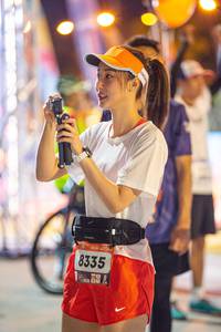 BIB: 8335
                            <button type="button" onclick="openModal(3872792)" class="btn btn-primary btn-sm float-right btn-popup" data-toggle="modal" data-target=".modal-high-quality">
                        <i class="fas fa-shopping-cart"></i> Add to Cart
                    </button>
                                            <button type="button" onclick="isThisMe(3872792, true)" class="btn btn-success btn-sm float-right btn-popup btn-isme hidden" data-toggle="tooltip" data-placement="bottom" title="นี่คือรูปของคุณใช่ไหม คลิกที่นี่เพื่อเอาเข้าอัลบั้ม">
                        <i class="fas fa-plus"></i> Add to album
                    </button>
                    <button type="button" onclick="isThisMe(3872792, false)" class="btn btn-warning btn-sm float-right btn-popup btn-isnotme hidden">
                        <i class="fas fa-ban"></i> Remove from album
                    </button>