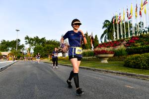 BIB: 222
                            <button type="button" onclick="openModal(3871401)" class="btn btn-primary btn-sm float-right btn-popup" data-toggle="modal" data-target=".modal-high-quality">
                        <i class="fas fa-shopping-cart"></i> Add to Cart
                    </button>
                                            <button type="button" onclick="isThisMe(3871401, true)" class="btn btn-success btn-sm float-right btn-popup btn-isme hidden" data-toggle="tooltip" data-placement="bottom" title="นี่คือรูปของคุณใช่ไหม คลิกที่นี่เพื่อเอาเข้าอัลบั้ม">
                        <i class="fas fa-plus"></i> Add to album
                    </button>
                    <button type="button" onclick="isThisMe(3871401, false)" class="btn btn-warning btn-sm float-right btn-popup btn-isnotme hidden">
                        <i class="fas fa-ban"></i> Remove from album
                    </button>