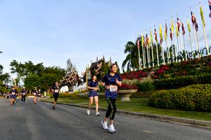 BIB: 82983
                            <button type="button" onclick="openModal(3878226)" class="btn btn-primary btn-sm float-right btn-popup" data-toggle="modal" data-target=".modal-high-quality">
                        <i class="fas fa-shopping-cart"></i> Add to Cart
                    </button>
                                            <button type="button" onclick="isThisMe(3878226, true)" class="btn btn-success btn-sm float-right btn-popup btn-isme hidden" data-toggle="tooltip" data-placement="bottom" title="นี่คือรูปของคุณใช่ไหม คลิกที่นี่เพื่อเอาเข้าอัลบั้ม">
                        <i class="fas fa-plus"></i> Add to album
                    </button>
                    <button type="button" onclick="isThisMe(3878226, false)" class="btn btn-warning btn-sm float-right btn-popup btn-isnotme hidden">
                        <i class="fas fa-ban"></i> Remove from album
                    </button>